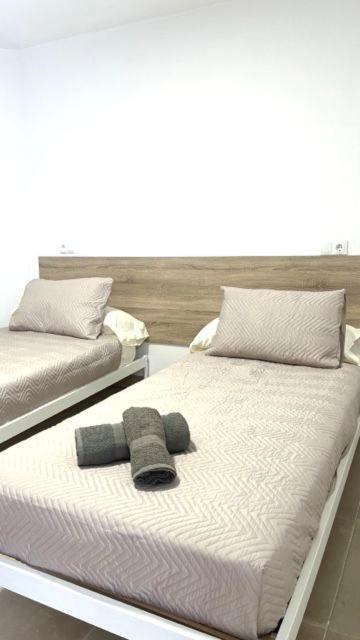 Apartamento Leyda En Marbella Bagian luar foto